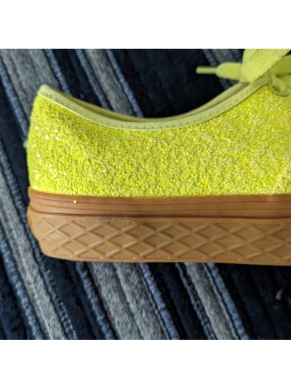 Vans Authentic Women Glittery Yellow Lace-Up Sneakers Gum Sole New W Tags 062026 - Picture 6 of 12